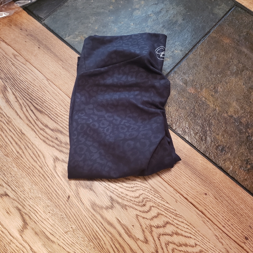 Celestial Bodiez Black Leapard Leggings